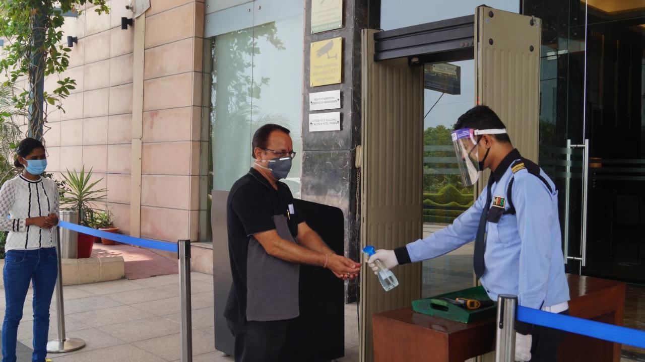 Radisson Blu Hotel Rudrapur Buitenkant foto