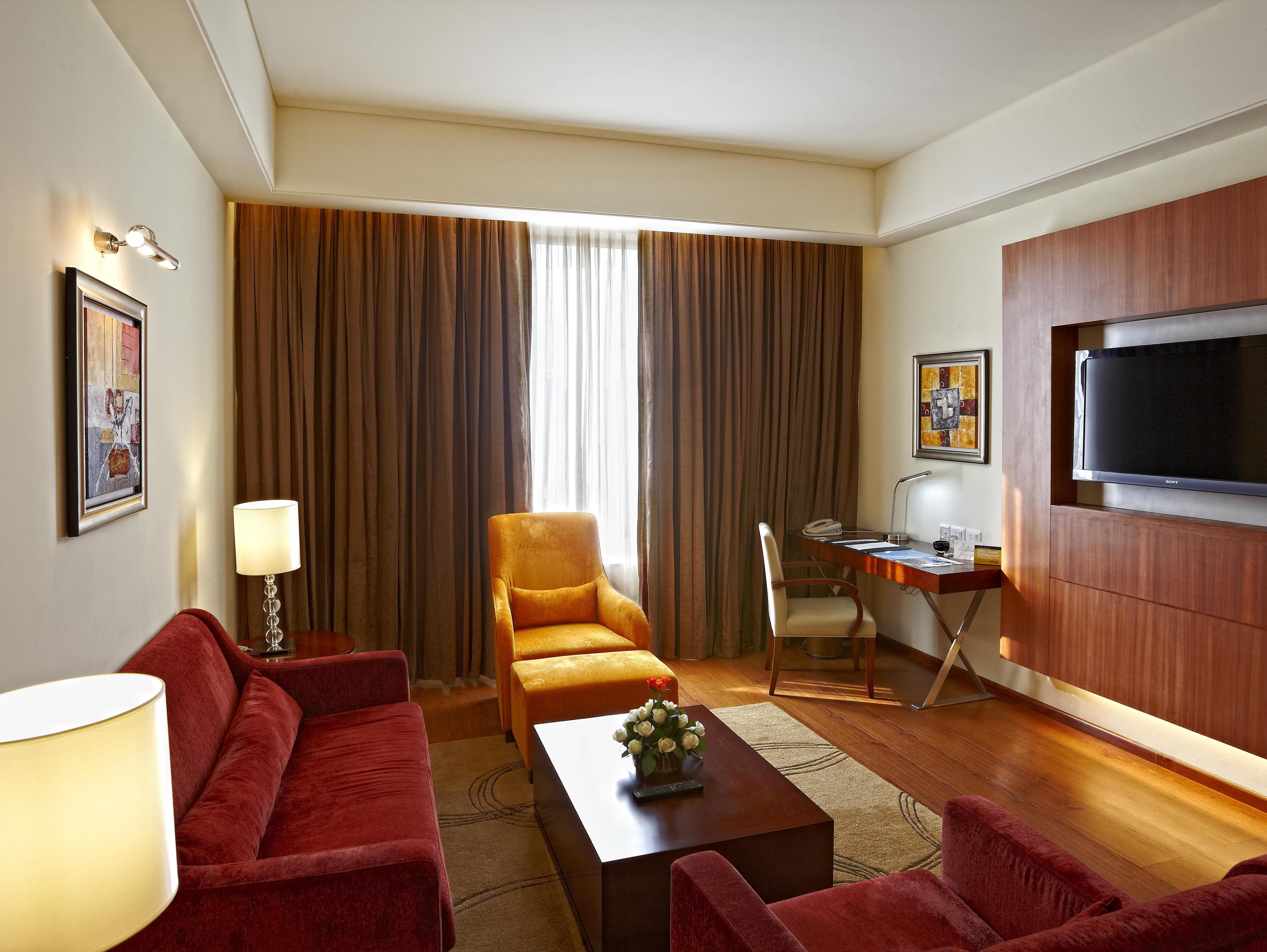 Radisson Blu Hotel Rudrapur Buitenkant foto