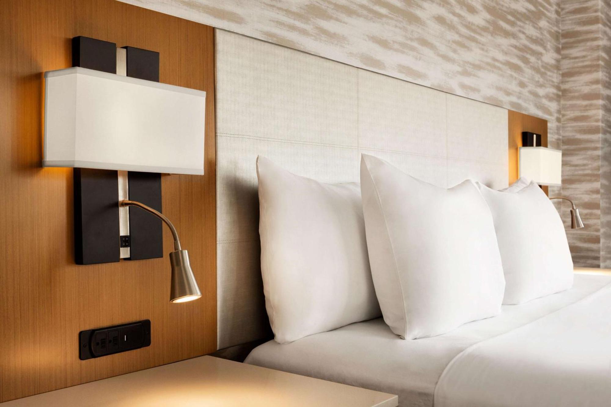 Radisson Blu Hotel Rudrapur Buitenkant foto